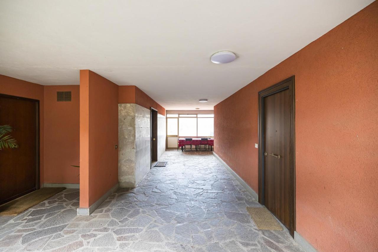 Luminoso Appartamento Con Terrazzo A La Storta Roma Eksteriør bilde